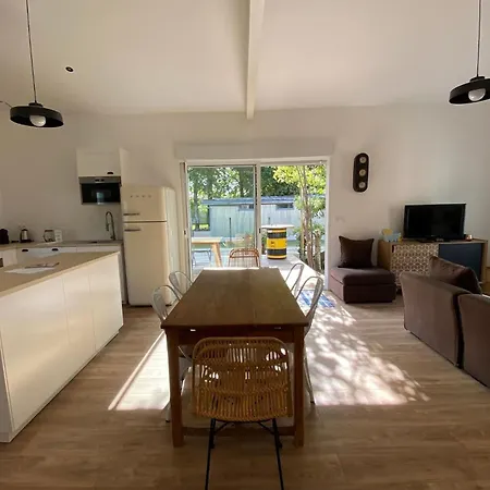 Des Becasses - Les Bains Holiday home *